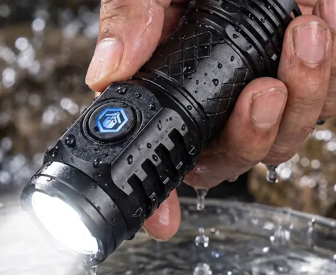 TacticalBox Flashlight — durability 8